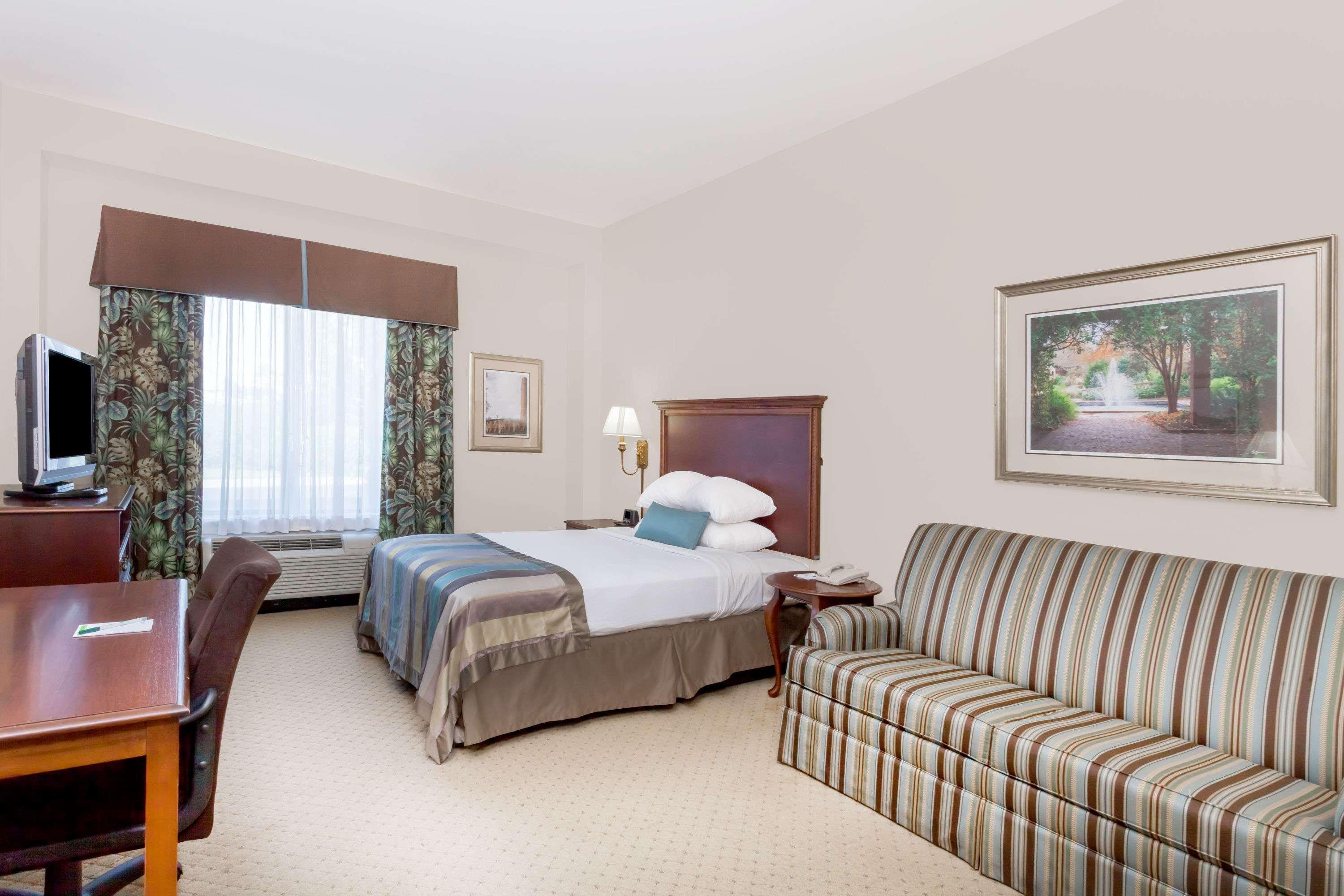 Wingate By Wyndham Columbia/Lexington Hotel Exterior foto