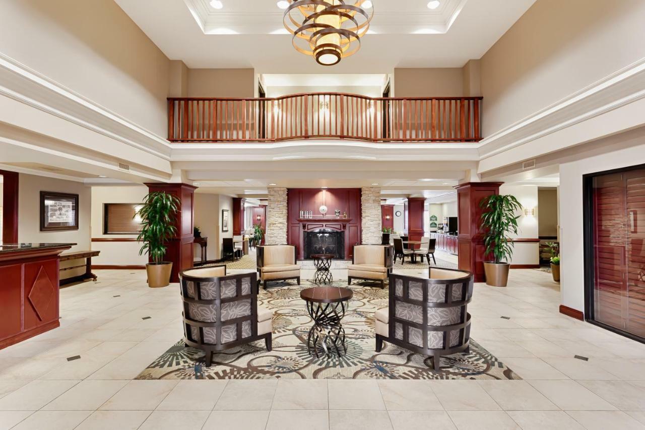 Wingate By Wyndham Columbia/Lexington Hotel Exterior foto